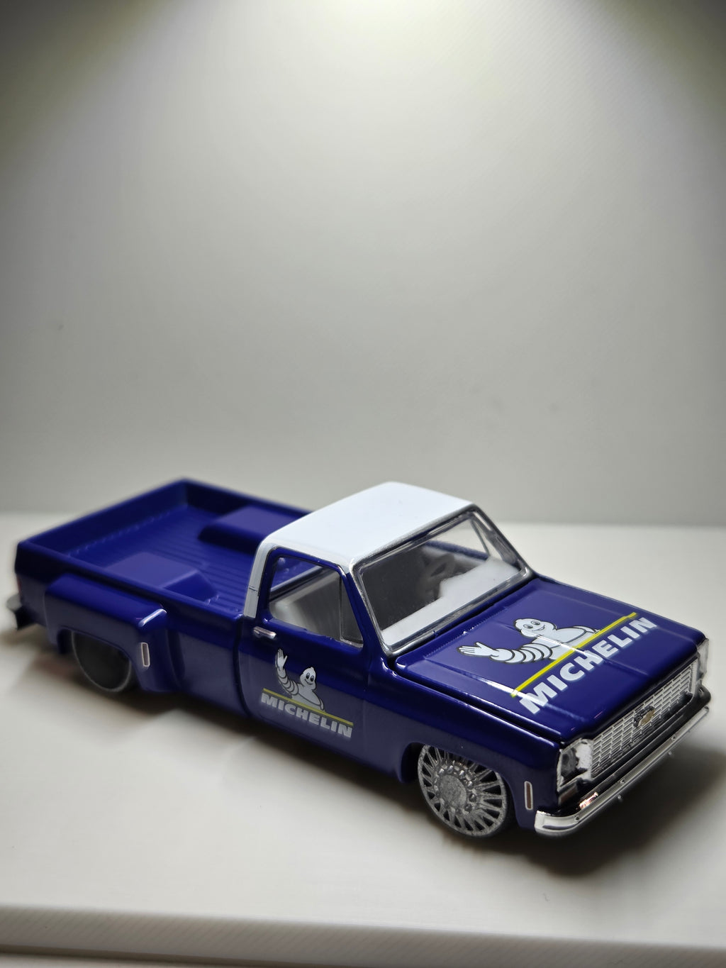 D4 DUALLY SET